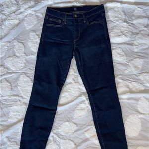 Gap True Skinny Jeans Dark Wash